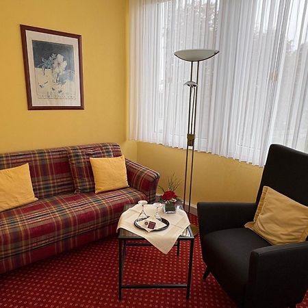Thermen Hotel Pension Villa Holstein Bad Salzuflen Eksteriør billede