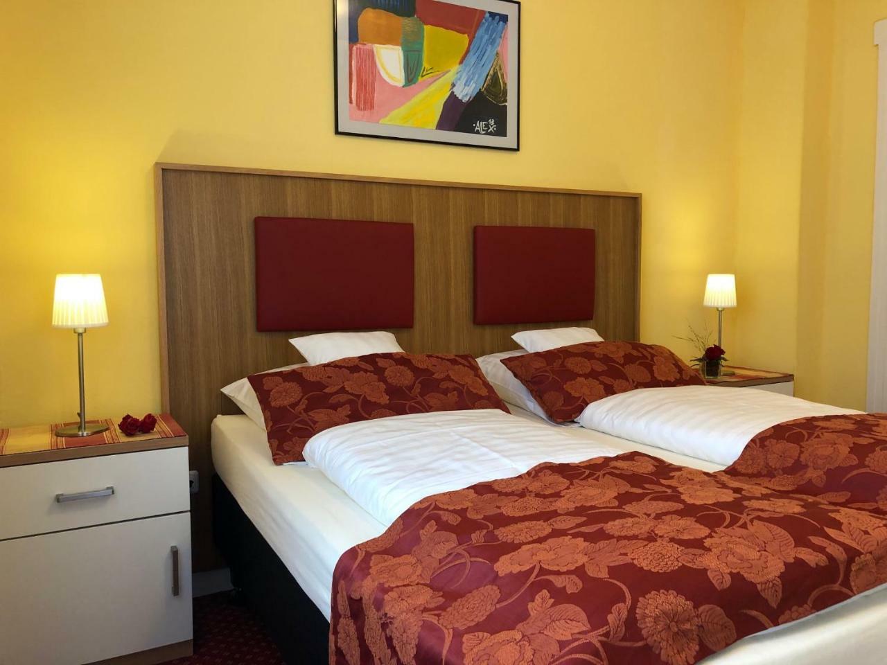 Thermen Hotel Pension Villa Holstein Bad Salzuflen Eksteriør billede