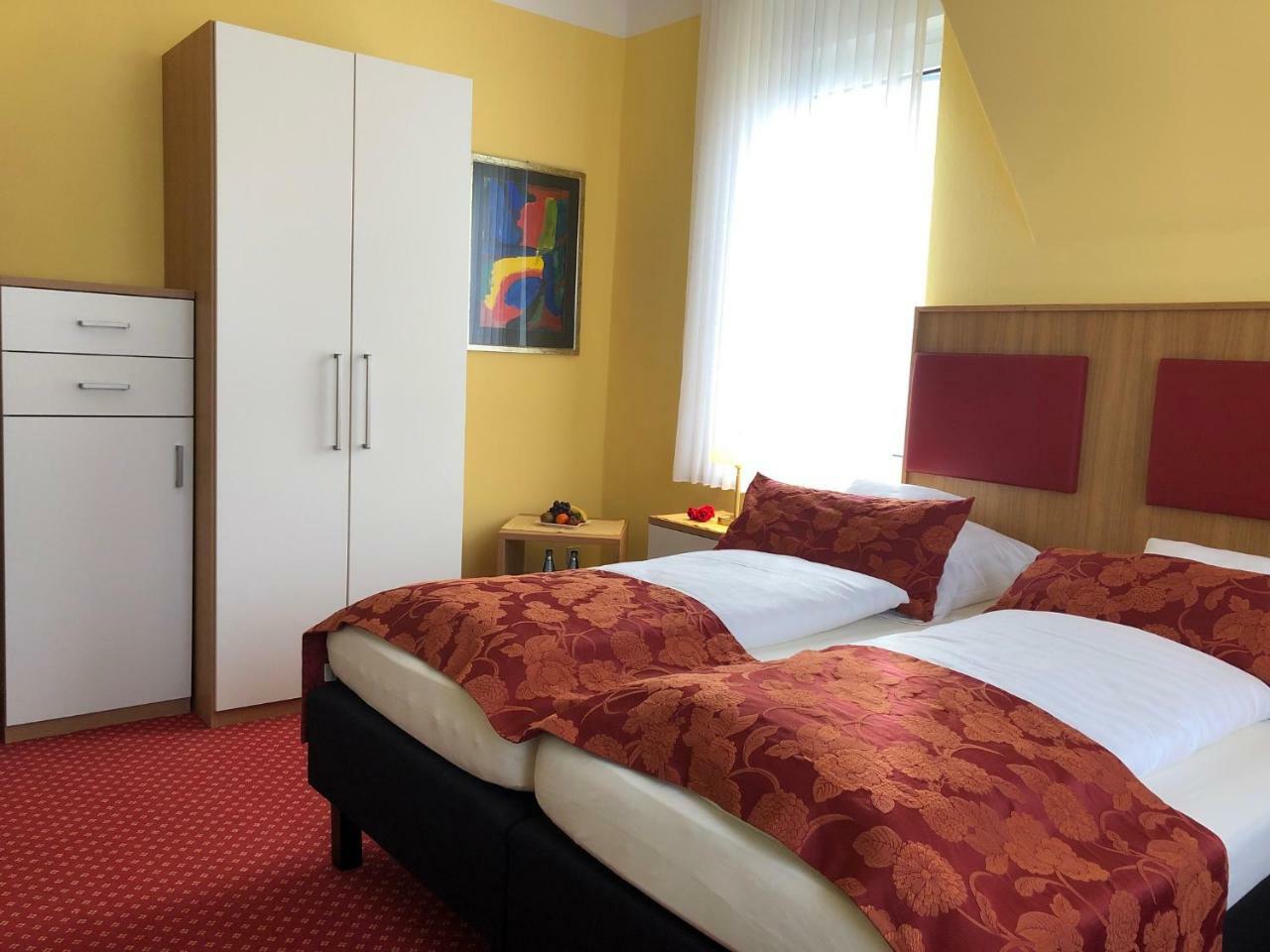 Thermen Hotel Pension Villa Holstein Bad Salzuflen Eksteriør billede
